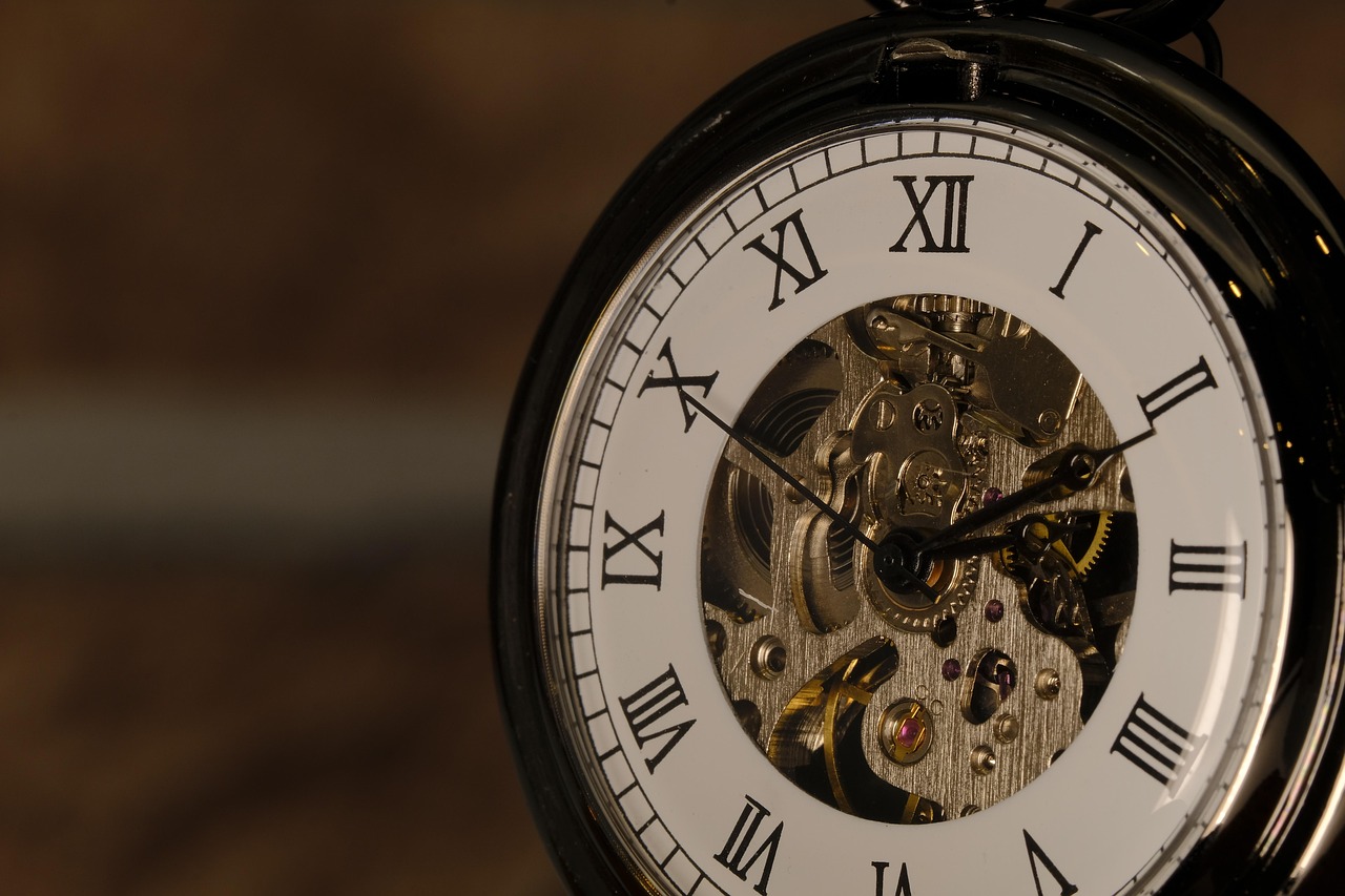uhr, taschenuhr, zeit, zeitmesser, uhrwerk, mechanik, feinmechanik, alt, vintage, zeiger