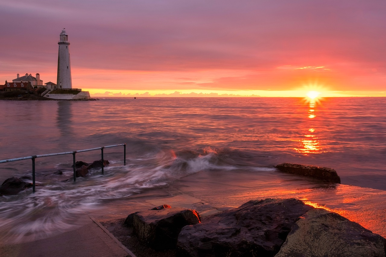 st mary's lighthouse, lighthouse, sunrise, sea, ocean, whitley bay, st mary's island, nature, north tyneside, seascape