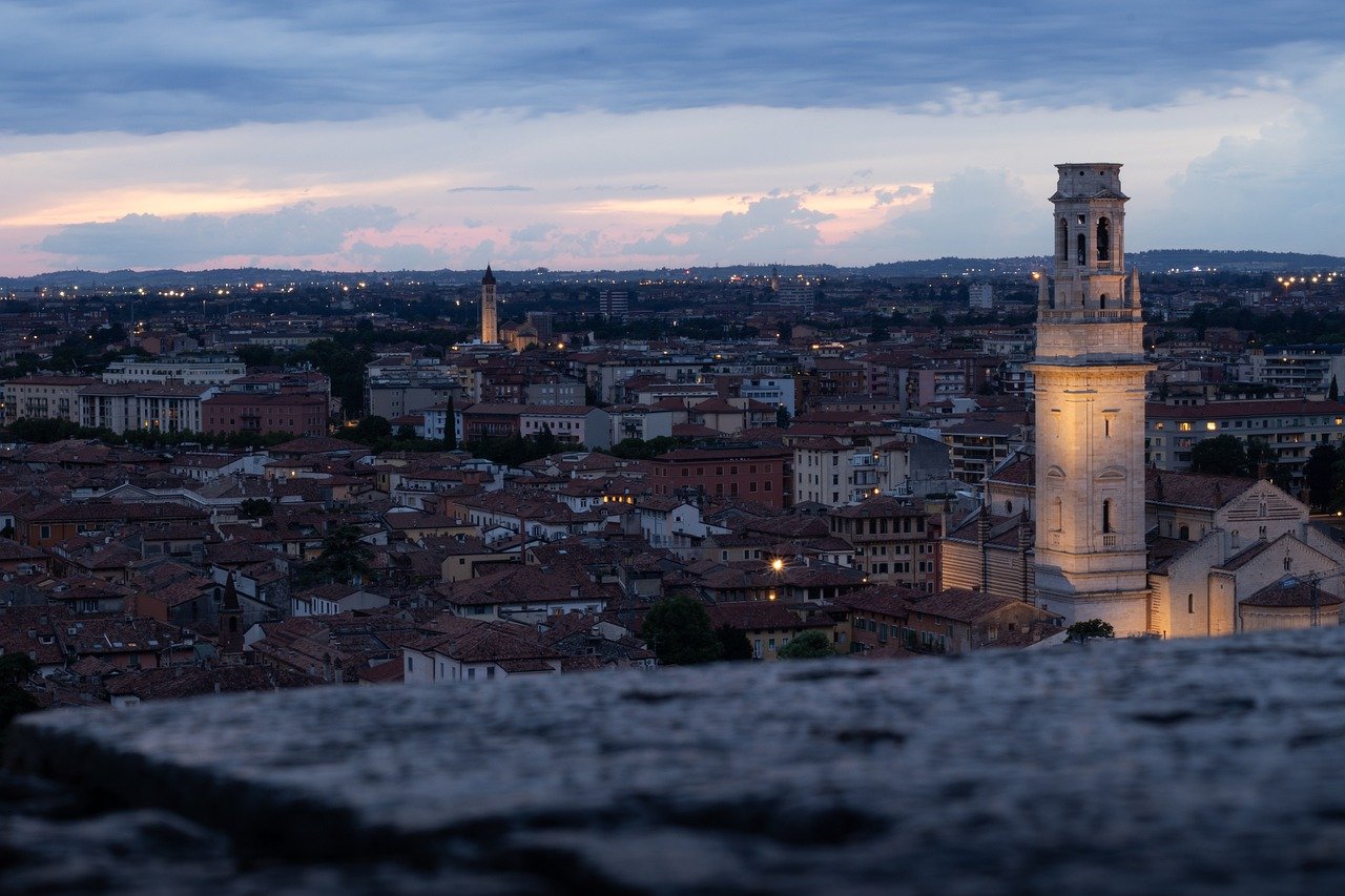 vérone, italie, ville, l'architecture, tourisme, nuit, paysage urbain