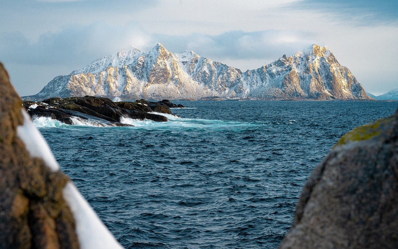 fjord, norway, lofoten, scandinavia, svolvær, water, mountains, north, heaven, waves, ocean, splash, nature, landscape