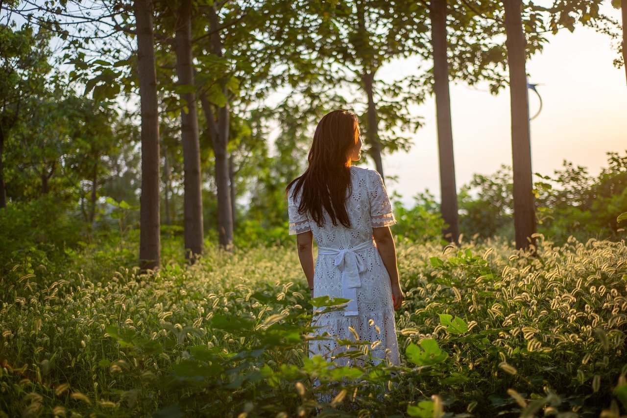 girl, nature, portrait, natural, miss, light and shadow, twilight, sunset, silhouettes