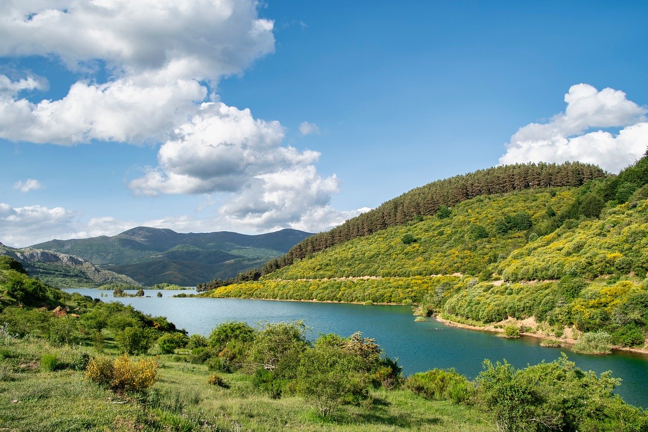 landscape, mountain, vegetation, lake, darling, clouds, hiking, riaño, lion